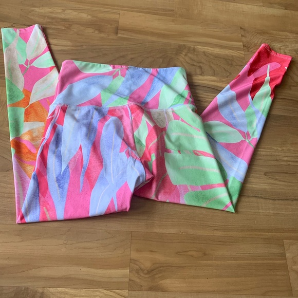 NWOT Tropical Print Tights: Onzie - Picture 7 of 13